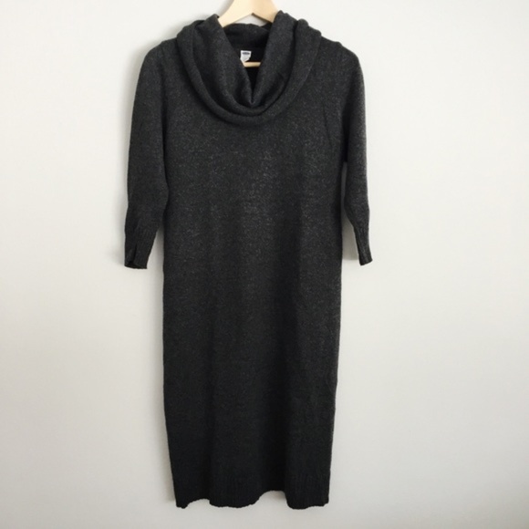 Old Navy Dresses & Skirts - 🌟HP! Maternity gray knit comfy sweater dress! S